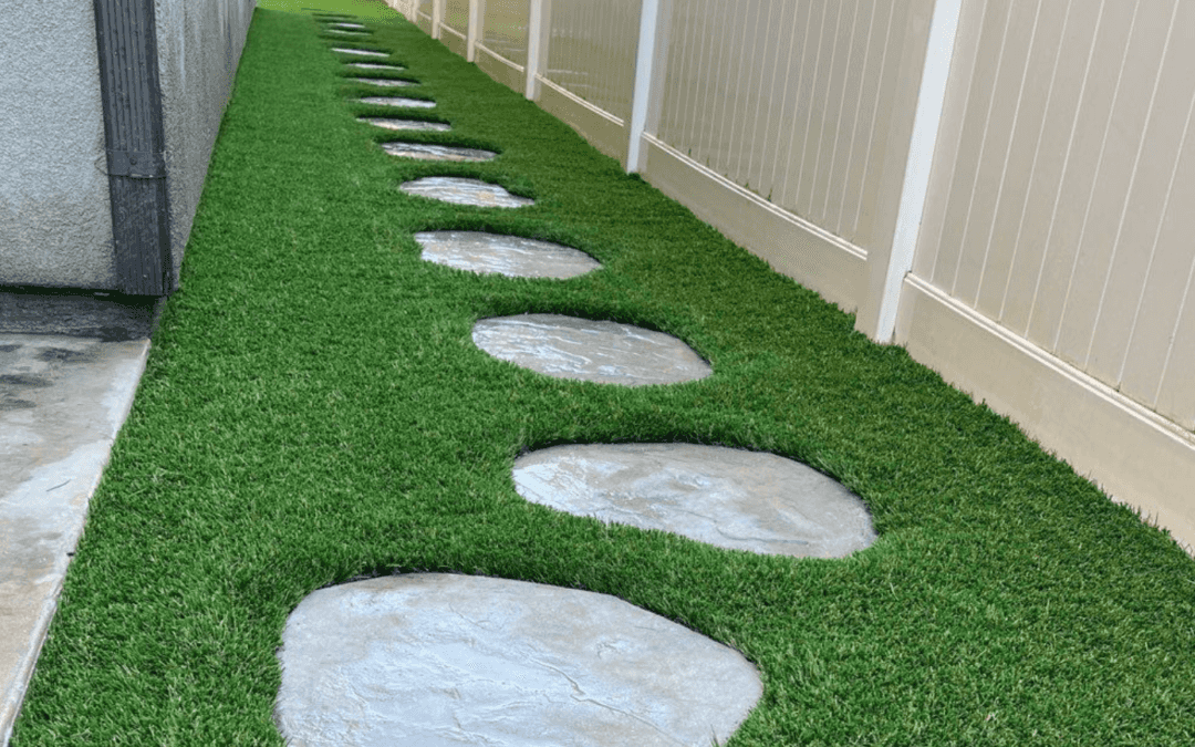 Artificial turf in a small Ivanhoe courtyard